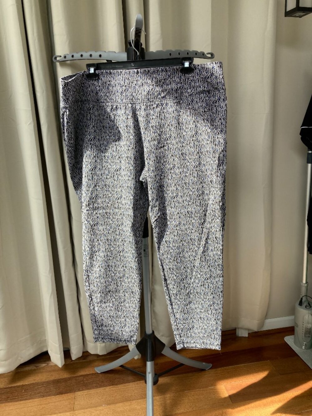 Worthington Woman 24W Pull On Skinny Patterned Pant